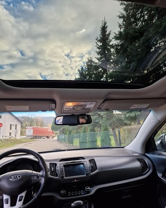 Kia Sportage cena 45000 przebieg: 187000, rok produkcji 2011 z Oświęcim małe 781